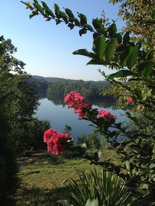 Cabin at Woods Creek Lake in East Bernstadt, Ky Beautiful Wooded Views