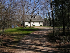 Cottage from driveway