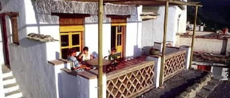 Terrasse / Balkon