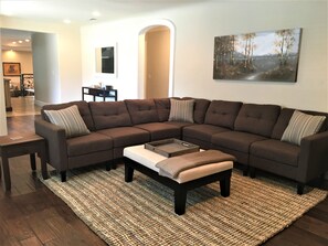 Large roomy sofa for the whole family!