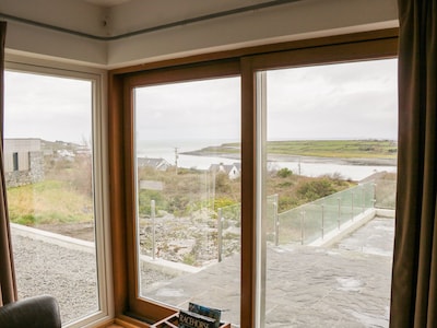 Sea Spray, NEW QUAY, COUNTY CLARE