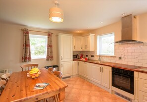 No. 22 Ballybunion, A Self Catering Holiday Home in Ballybunion, County Kerry