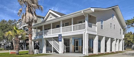 Murrells Inlet Vacation Rental | 4BR | 4BA | Upstairs Unit | 2,500 Sq Ft