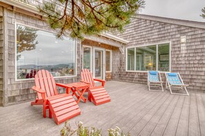 Exterior of house facing the ocean