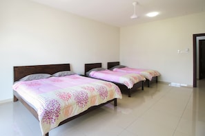 Deluxe Room (view1)