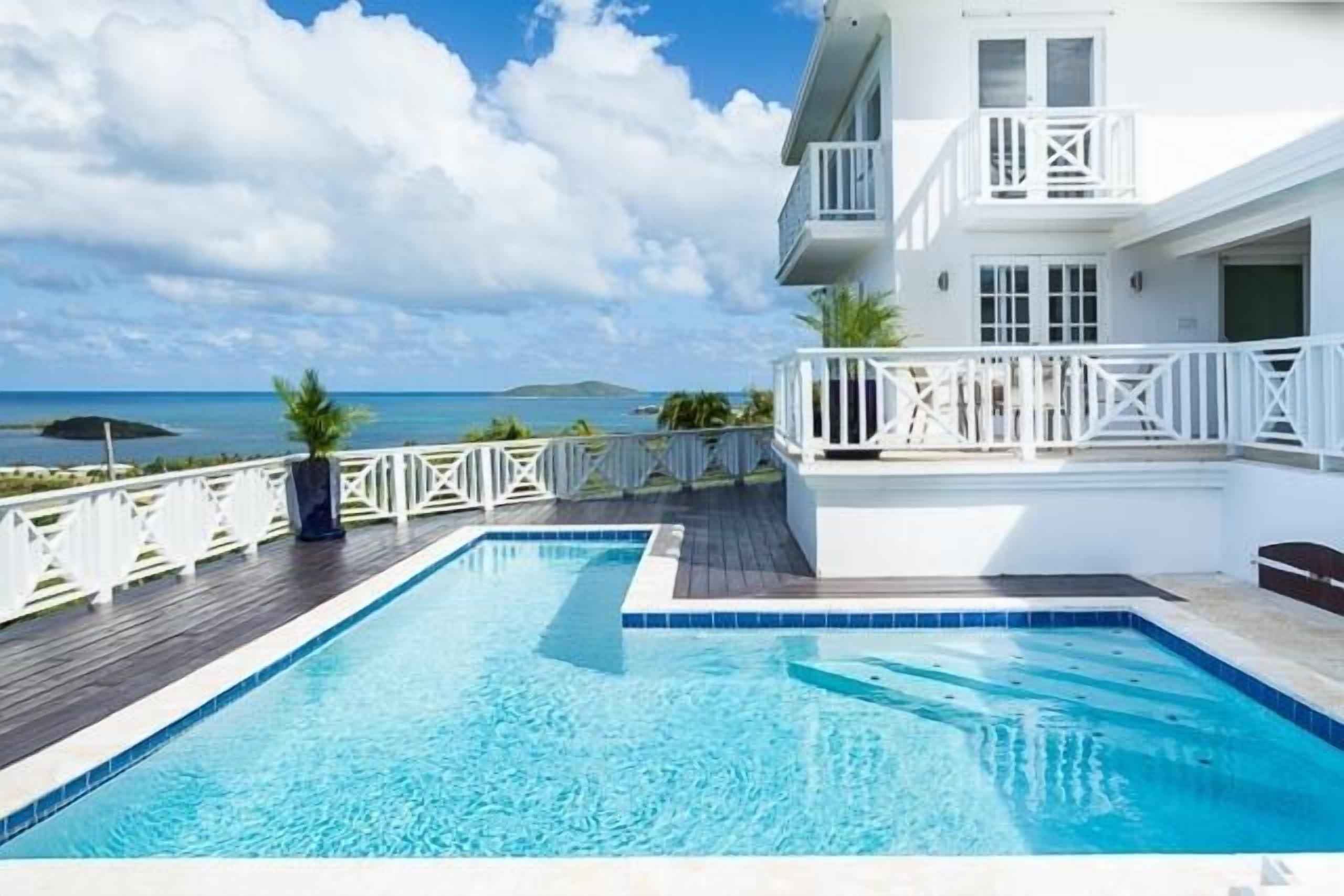 White House book your winter and Spring dates now! - Estate White House book your winter and Spring dates now! - Estate