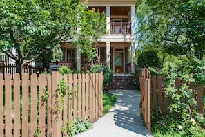 Another view of the front of the house from the sidewalk entrance