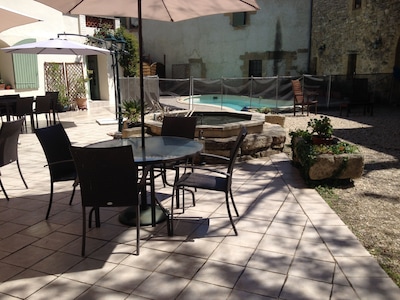 Saint Mediers: Apartamento GIRASOL en cortijo del siglo de Xviii con terraza privada, piscina calentada asegurada y EPA