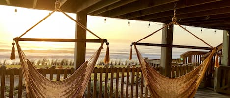 Sunrise from the lower level hammocks