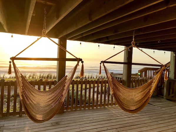 Sunrise from the lower level hammocks