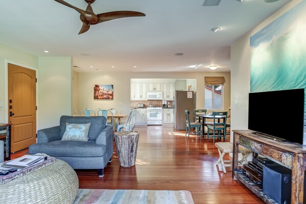 Spacious living room with open concept