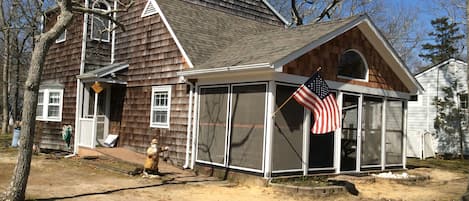 Spring 2018 porch renovations!