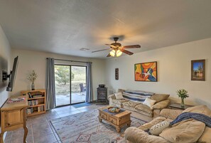 Living Room | Central A/C | Free WiFi