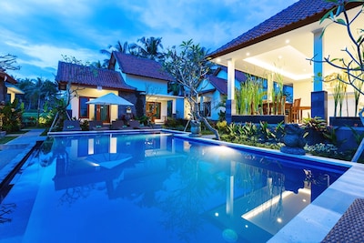 Separated 6 Bedroom Superior Bungalow Ubud