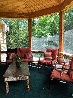 screened porch