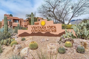 Ventana Vista Gated Community