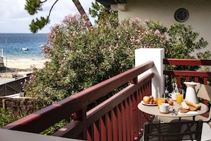 Vista spiaggia/mare