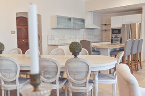 Cuisine aménagée - Salle à manger