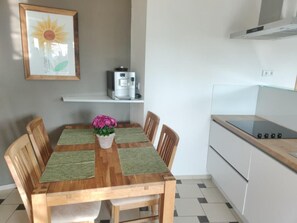 Ferienwohnung Stahl mit großem Garten-Essplatz