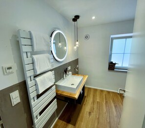 Ferienwohnung 4 (65qm) mit kostenfreiem WLAN