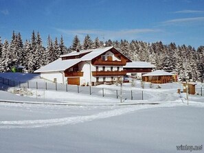 Haus Spannbauer (Neureichenau)-Winteransicht