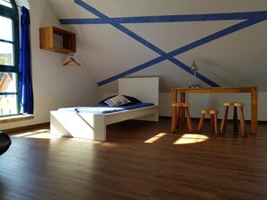 Ferienwohnung "Mondschein" mit Galerie und Balkon-Zusätzliche Betten auf der Galerie