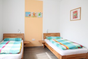 Ferienwohnung 4 mit Balkon-Kinderzimmer