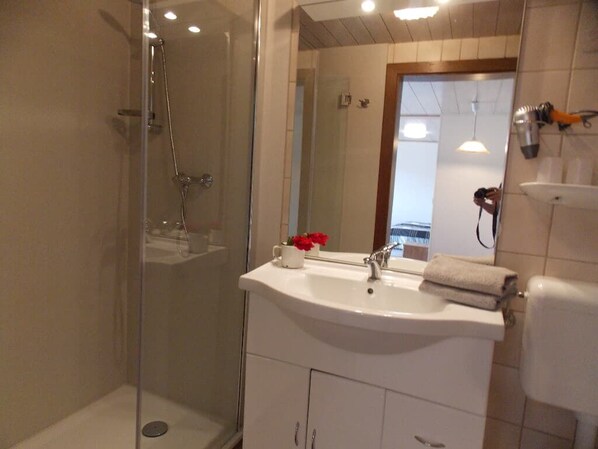 Fewo. Arbersee 40 qm mit Terrasse für 2 Personen-Arbersee-Bad