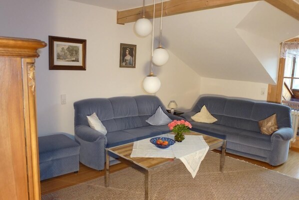 Ferienwohnung Lichtenegg-Wohnzimmer