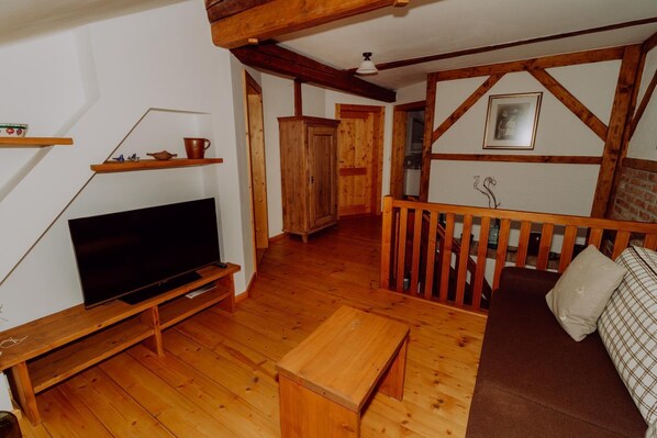 Ferienhaus Schreinerhäusl (120qm) mit Infrarotkabine, Galerie und herrlicher Aussicht-Galerie (Bild 1)