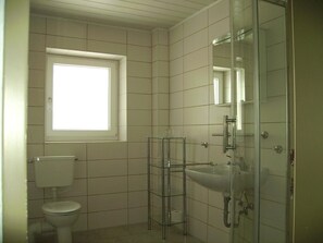 Ferienwohnung W 3-W3 Badezimmer