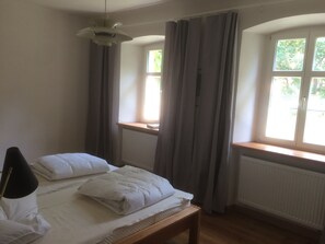 Schulwohnung-Schlafzimmer