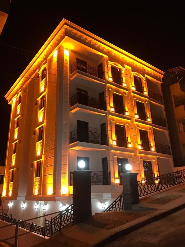 Front of property – evening/night