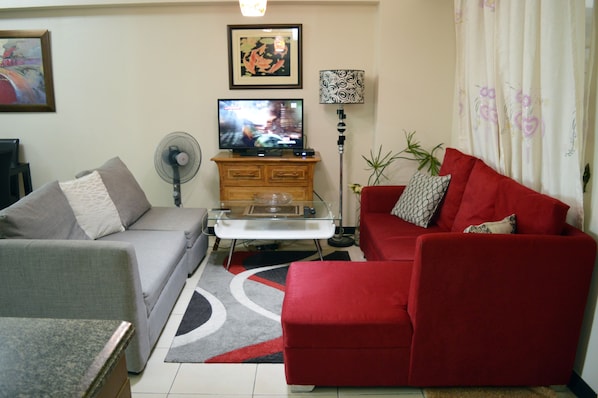 Stylish 2 Bedroom Iris Tivoli Gardens