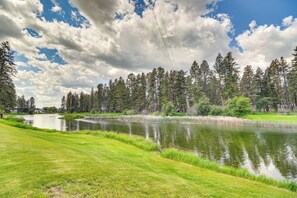 Exterior | 5 Acres of Private Land