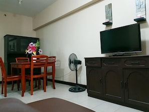 Superior Fully Furnished Makati Condo