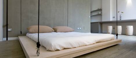 The design double bed