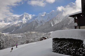 Snow and ski sports