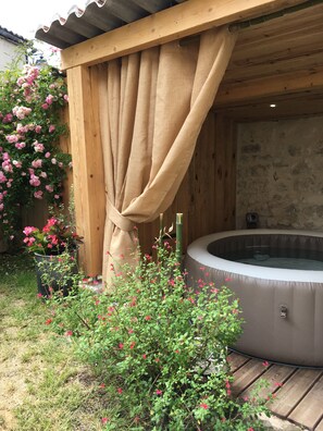 Bubbelpool utomhus