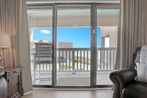 Welcome to our Seaside Villa - Enjoy this pristine view from balcony