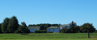 Carriage House at Benjamin W. Best Country Inn