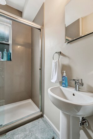 Beautiful updated bathroom.