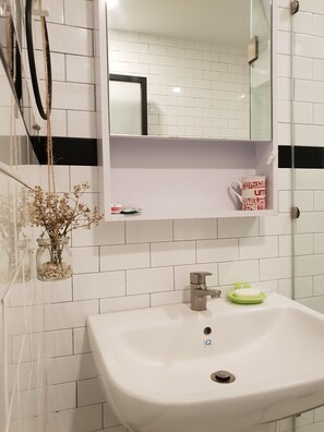 Apartment 2 bedroom in District 3 MinSA