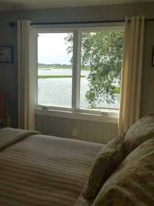 New! Waterfront Bed and Breakfast - walk to Murrells Inlet Restaurants!