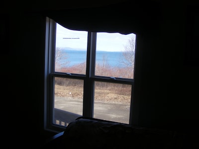 Montague room for rent on Ocean Front