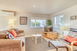 Living Room with Flat-Screen TV