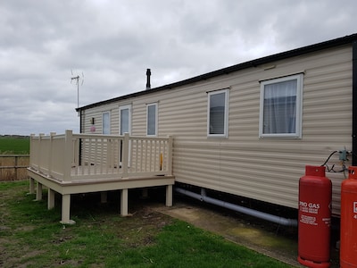 8 berth (3 bed caravan) centrally heated and double glazed
