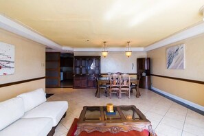 PH 3 Living Room