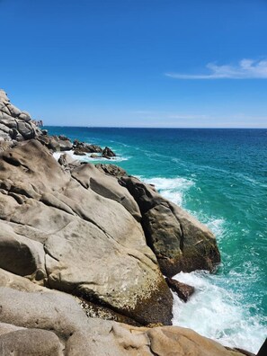 Short walk to the Pacific Ocean and beach