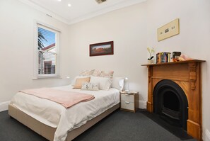 Cecil Mansions - 